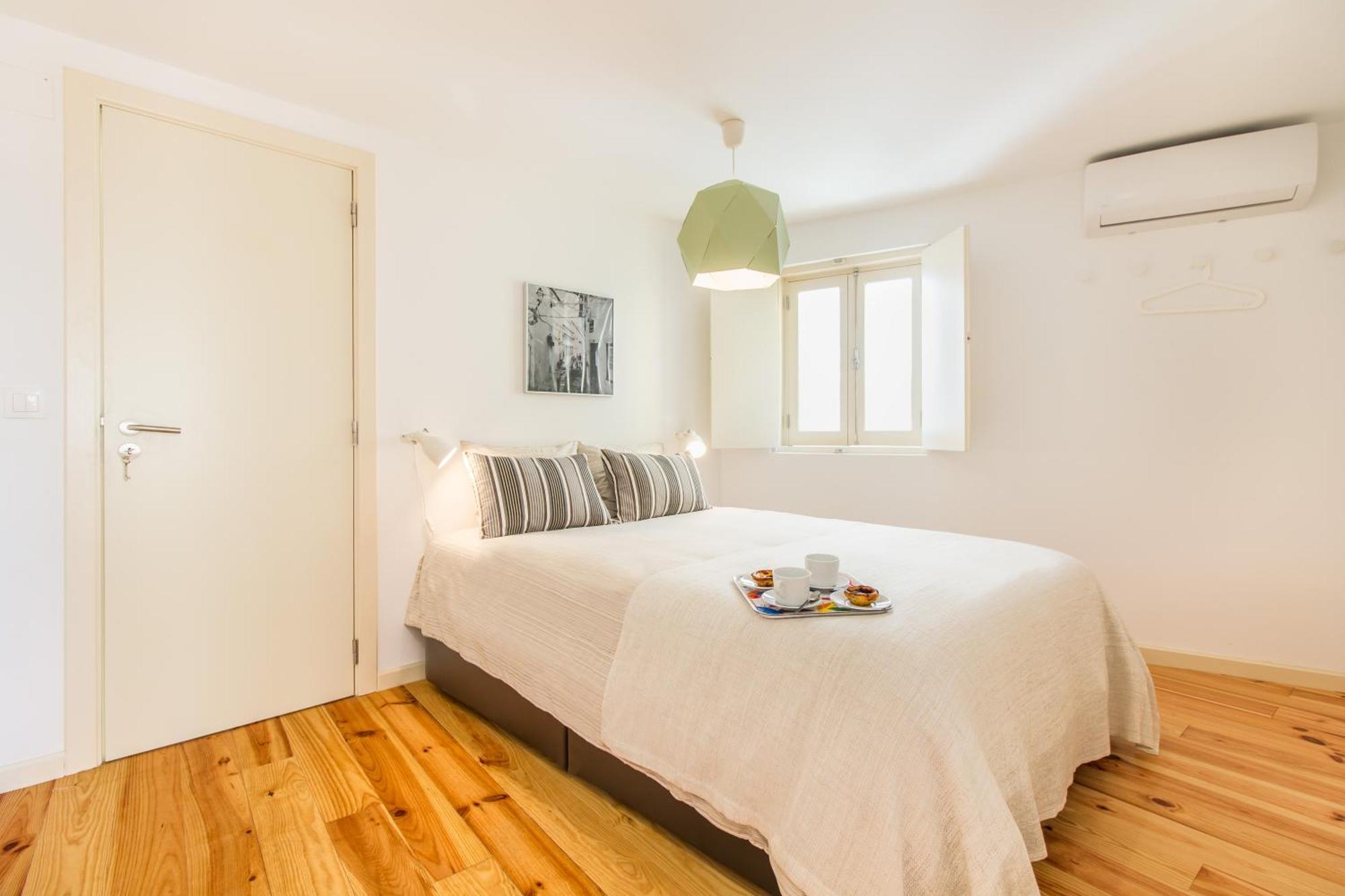 Guest Inn Alfama Apartments Lisboa Phòng bức ảnh